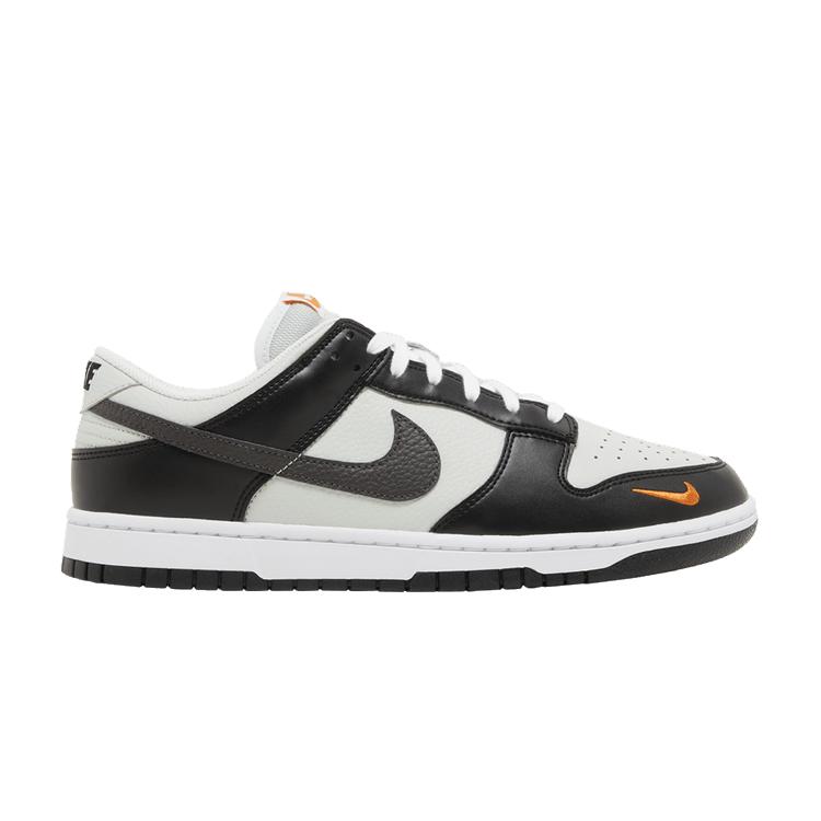 Nike Dunk Low Black Total Orange Mini Swoosh
Nike Dunk Low Black Total Orange Mini Swoosh