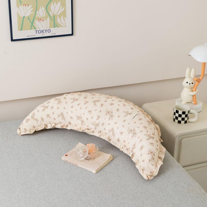1PC Cotton Linen Moon Pillowcase Ruffled Floral Crescent Pillow Cover Cushion Cover Sofa Neck Back Headrest Cover 1pc 25x80cm
1PC Cotton Linen Moon Pillowcase Ruffled Floral Crescent Pillow Cover Cushion Cover Sofa Neck Back Headrest Cover 1pc 25x80cm