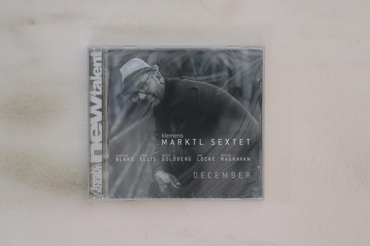 CD KLEMENS MARKTL SEAMUS BLAKE JOHN December FSNT489 FRESH SOUND NE 2015 USA Euro Jazz Used
CD KLEMENS MARKTL SEAMUS BLAKE JOHN December FSNT489 FRESH SOUND NE 2015 USA Euro Jazz Used