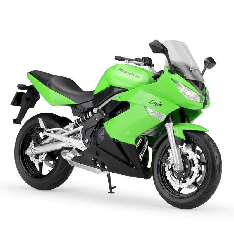 WELLY 1/10 Kawasaki Ninja 650R Alloy Sports Motorcycle Model Diecasts Metal Street Racing Motorcycle Model Simulation Kids Gifts зелёный
WELLY 1/10 Kawasaki Ninja 650R Alloy Sports Motorcycle Model Diecasts Metal Street Racing Motorcycle Model Simulation Kids Gifts зелёный