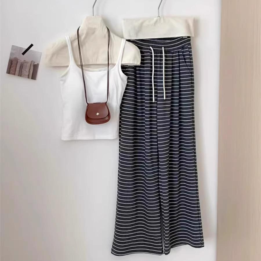 Women s Striped Knitted Wide-Leg Pants - Petite, High-Waist, Drawstring, Casual, 145-150cm. XL (for 121-130 jin)
Women s Striped Knitted Wide-Leg Pants - Petite, High-Waist, Drawstring, Casual, 145-150cm. XL (for 121-130 jin)