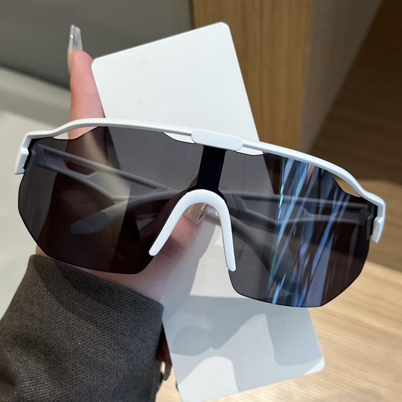 Sunglasses Women Cycling UV400 Sandproof Eye Protector Sun Glasses Outdoor Sports Goggle Protection Anti Radiation Lens
Sunglasses Women Cycling UV400 Sandproof Eye Protector Sun Glasses Outdoor Sports Goggle Protection Anti Radiation Lens