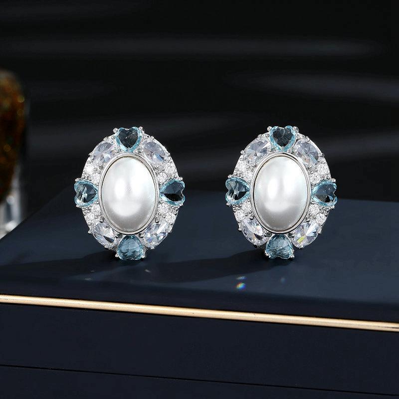Women s Light Luxury Design Elegant Geometric Oval Imitation Pearl Earrings Fashionable And Versatile Niche Design Earrings
Women s Light Luxury Design Elegant Geometric Oval Imitation Pearl Earrings Fashionable And Versatile Niche Design Earrings