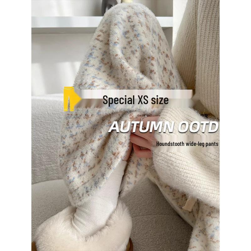 Petite Fleece-Lined Wool Blend High-Waisted Wide-Leg Pants - Women s Autumn/Winter Casual XS (Recomm: 60-79 lbs)
Petite Fleece-Lined Wool Blend High-Waisted Wide-Leg Pants - Women s Autumn/Winter Casual XS (Recomm: 60-79 lbs)