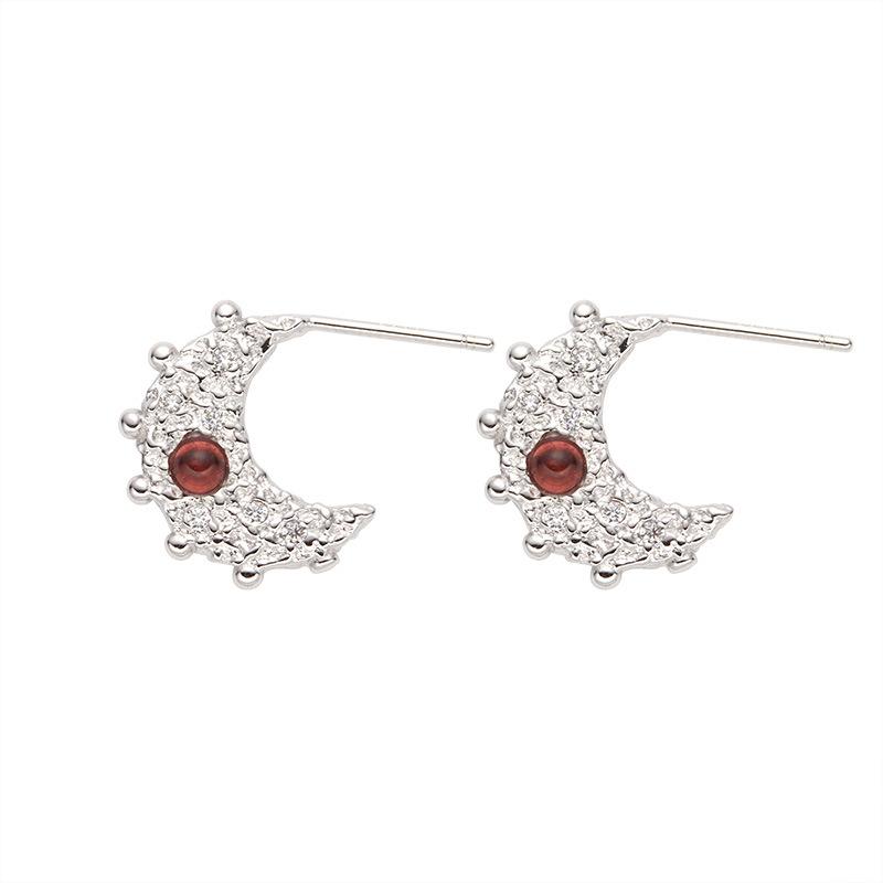 S925 Sterling Silver Inlaid With Natural Color Treasure Garnet Moonstone Stud Earrings Star Moon Fashion Simple Earrings
S925 Sterling Silver Inlaid With Natural Color Treasure Garnet Moonstone Stud Earrings Star Moon Fashion Simple Earrings