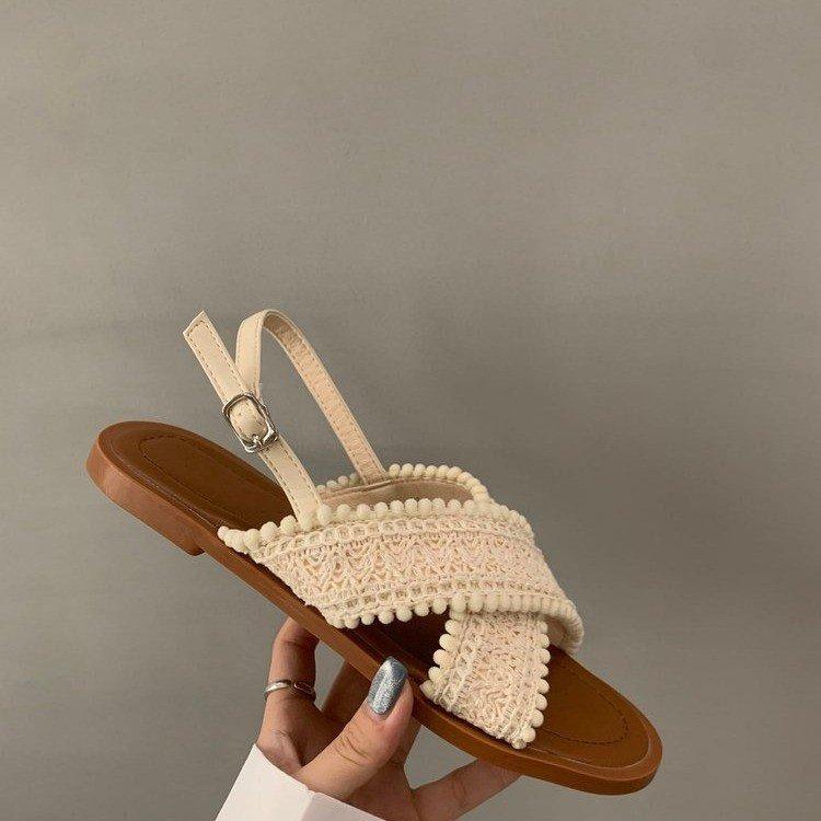 Cool and fashionable, comfortable care. Flat heel one-word buckle open-toe flat bottom rubber fabric one-word buckle 39
Cool and fashionable, comfortable care. Flat heel one-word buckle open-toe flat bottom rubber fabric one-word buckle 39