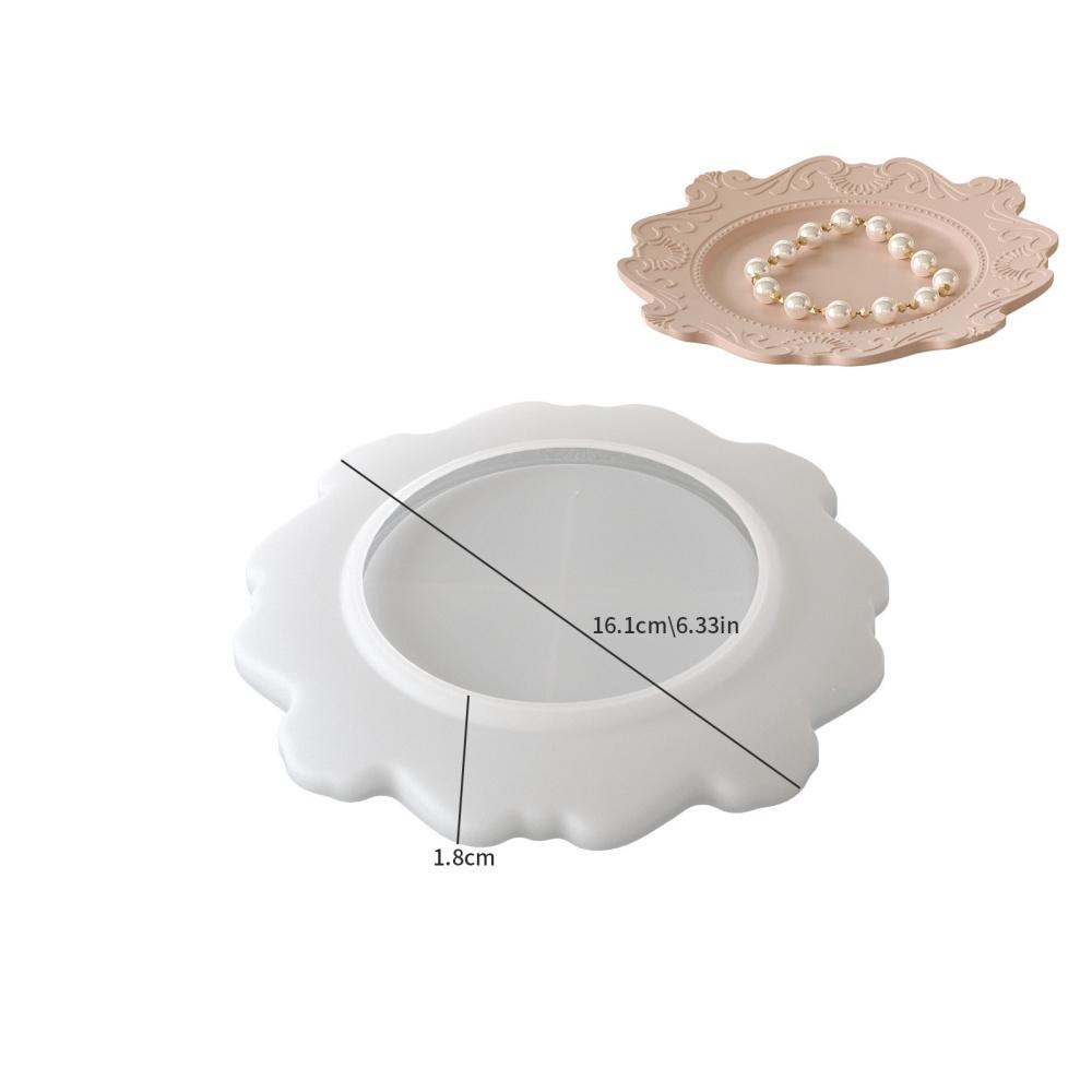 European Style Relief Pattern Tray Silicone Mold DIY Plate Placement Decoration Epoxy Resin Silicone Mold Home Decoration
European Style Relief Pattern Tray Silicone Mold DIY Plate Placement Decoration Epoxy Resin Silicone Mold Home Decoration