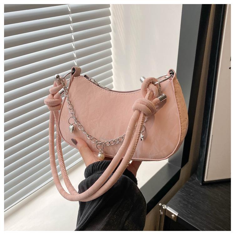 2025 new versatile women s bag exquisite foreign style chain solid color casual simple fashion women s shoulder messenger bag розовый
2025 new versatile women s bag exquisite foreign style chain solid color casual simple fashion women s shoulder messenger bag розовый
