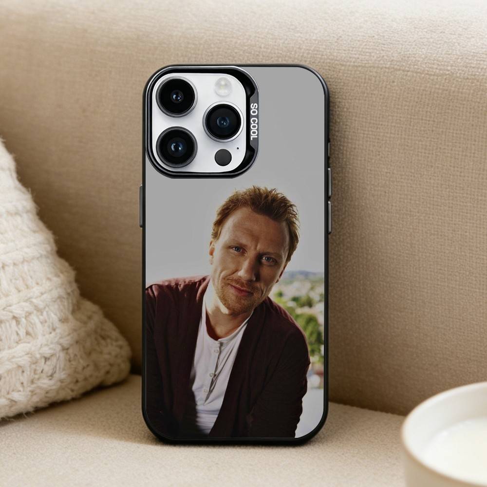 K-Kevin M-McKidd Phone Case For iPhone17, 16,15,14,13,12 Pro Max Black Candy Matte Shockproof Cover iPhone17air
K-Kevin M-McKidd Phone Case For iPhone17, 16,15,14,13,12 Pro Max Black Candy Matte Shockproof Cover iPhone17air