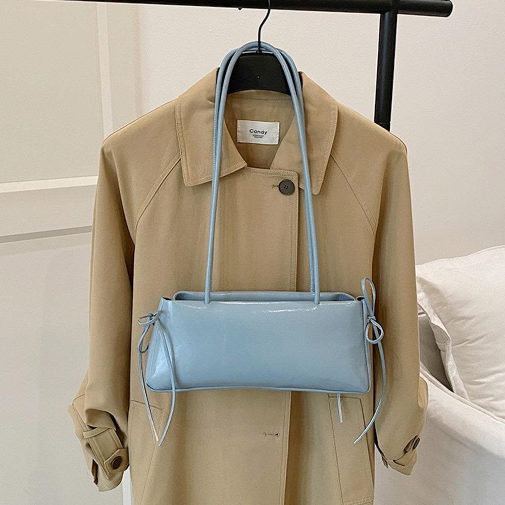 Trendy Multicolor Shoulder Bag PU Leather Bowknot Underarm Bag with Lace Ribbon Large Capacity Ladies Clutch Work синий
Trendy Multicolor Shoulder Bag PU Leather Bowknot Underarm Bag with Lace Ribbon Large Capacity Ladies Clutch Work синий