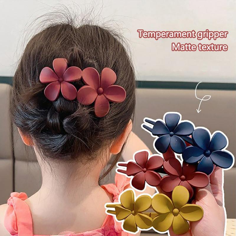 4Pcs Flower Hair Clips Fashion Matte Black Floral Hairpins Hair Claw Clips Non-Slip Hair Clamps Grab Elegant Hair Accessories one size
4Pcs Flower Hair Clips Fashion Matte Black Floral Hairpins Hair Claw Clips Non-Slip Hair Clamps Grab Elegant Hair Accessories one size