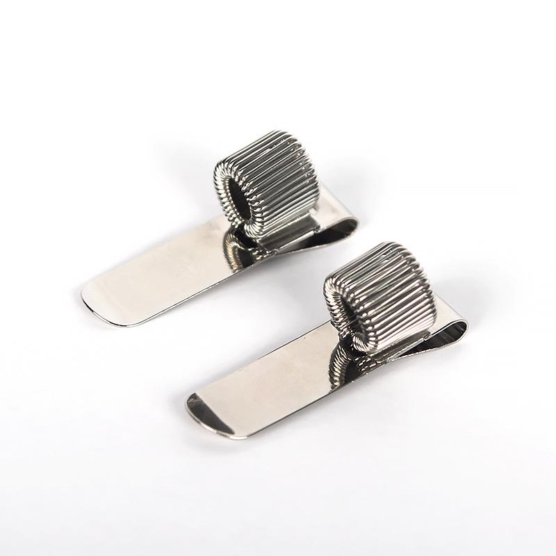 Single-Hole Portable Pen Holder with Spring Clip and Dual Ring Design
Single-Hole Portable Pen Holder with Spring Clip and Dual Ring Design
