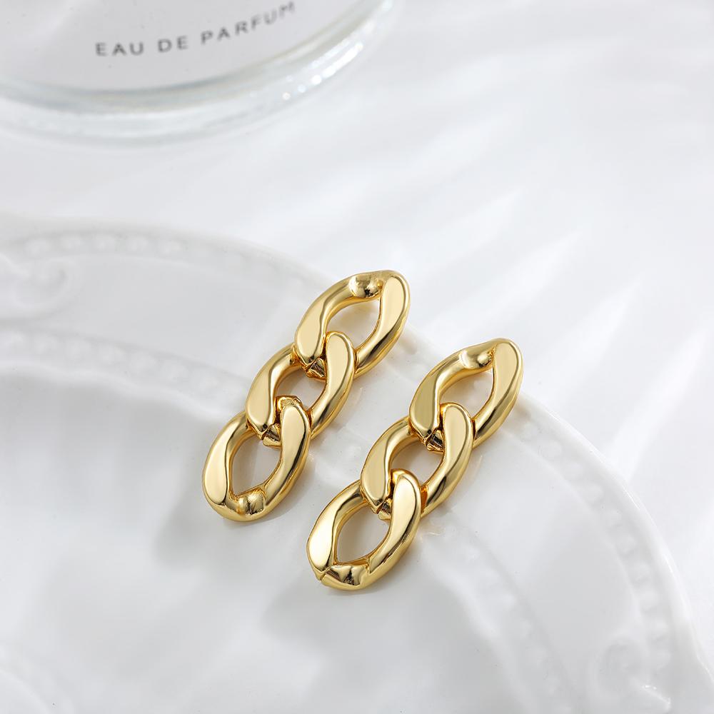 Punk Rock Twist Cuban Link Chain Hanging Earrings For Women Gold Color U-shape Geometric Dangle Earrings Fashion Zircon Gift
Punk Rock Twist Cuban Link Chain Hanging Earrings For Women Gold Color U-shape Geometric Dangle Earrings Fashion Zircon Gift