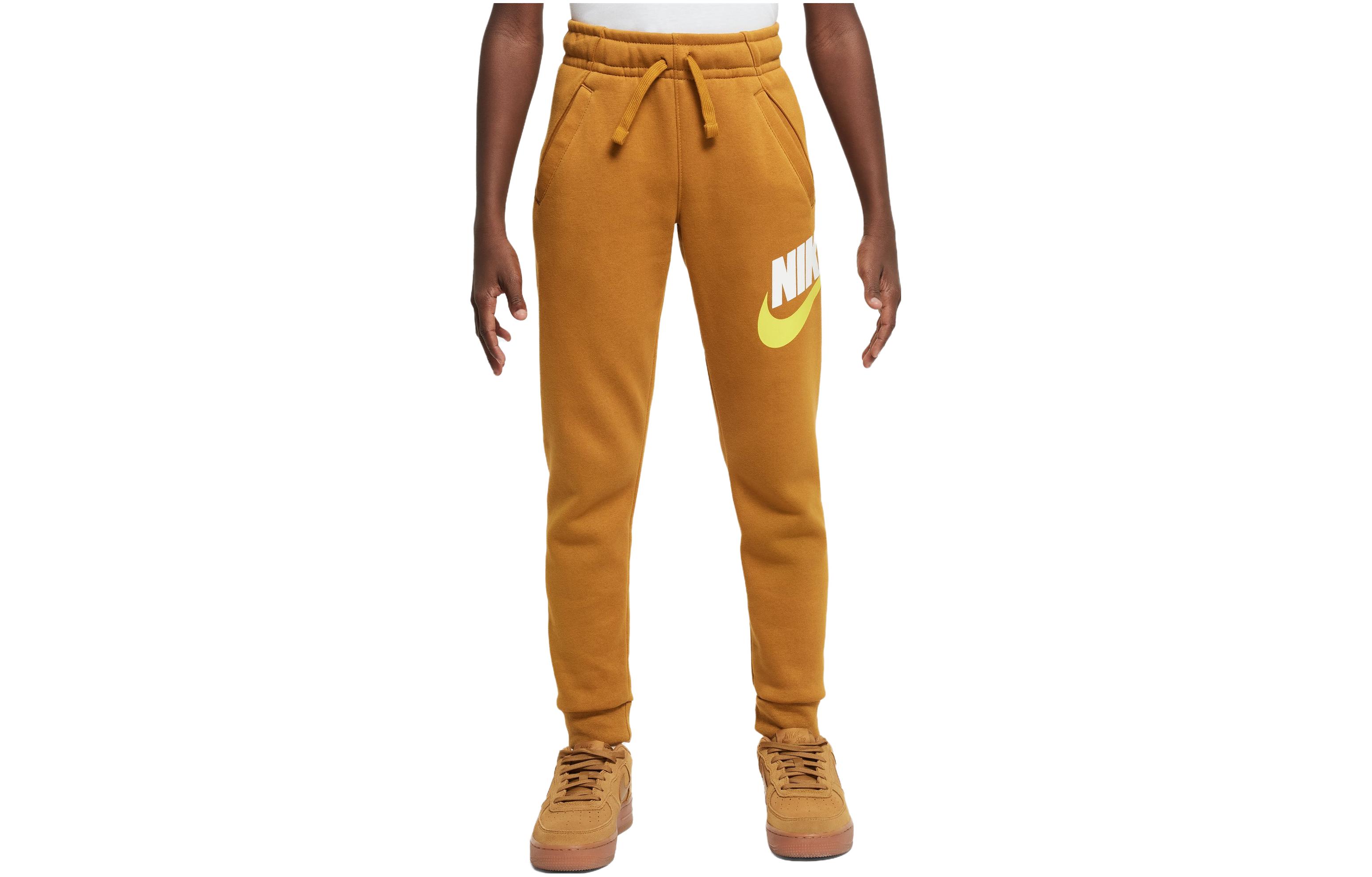 Nike Kids Knitted Sweatpants Moderate CJ7863-754 L
Nike Kids Knitted Sweatpants Moderate CJ7863-754 L