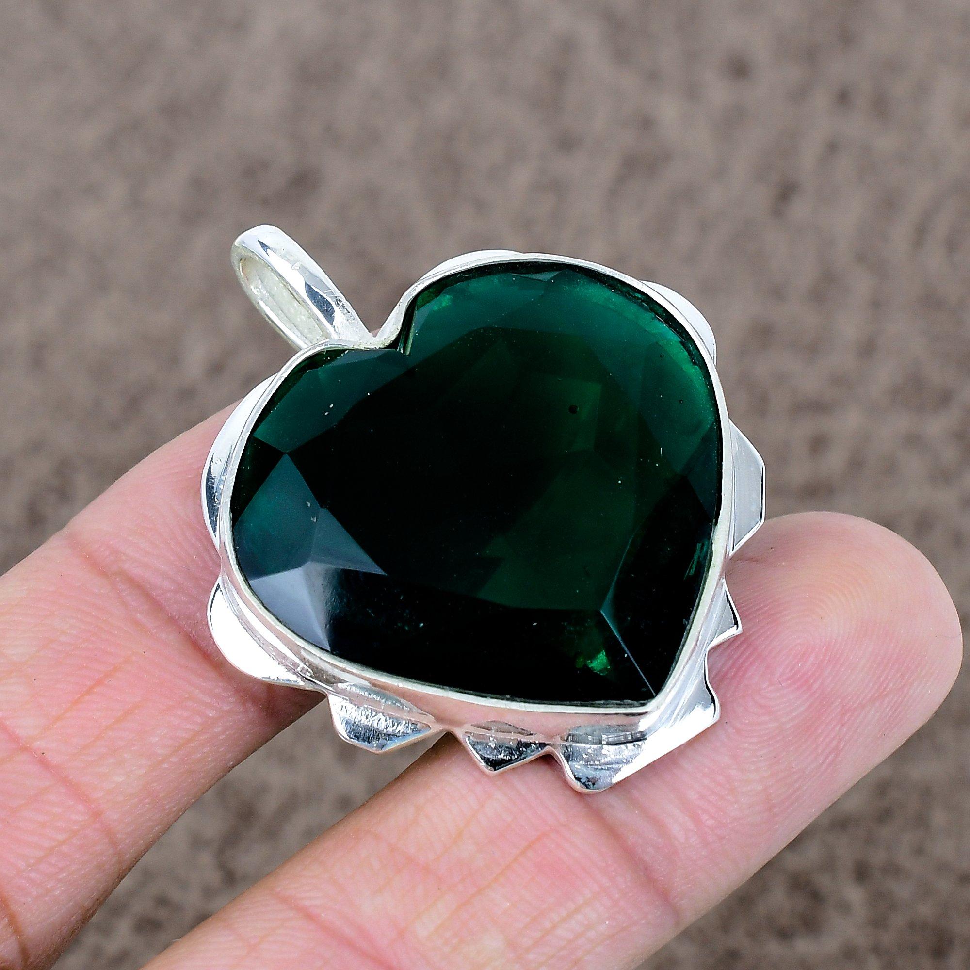 Chrome Diopside Gemstone Handmade 925 Sterling Silver Jewelry Pendant 1.77 KKG-551
Chrome Diopside Gemstone Handmade 925 Sterling Silver Jewelry Pendant 1.77 KKG-551