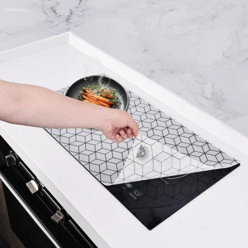 KitchenRaku IH Cooktop Mat, 52*78cm, Non-Slip, Scratch-Resistant Stove Protection, Prevents Burning, Insulation Pad for Induction Cooktops, Washable,
KitchenRaku IH Cooktop Mat, 52*78cm, Non-Slip, Scratch-Resistant Stove Protection, Prevents Burning, Insulation Pad for Induction Cooktops, Washable,