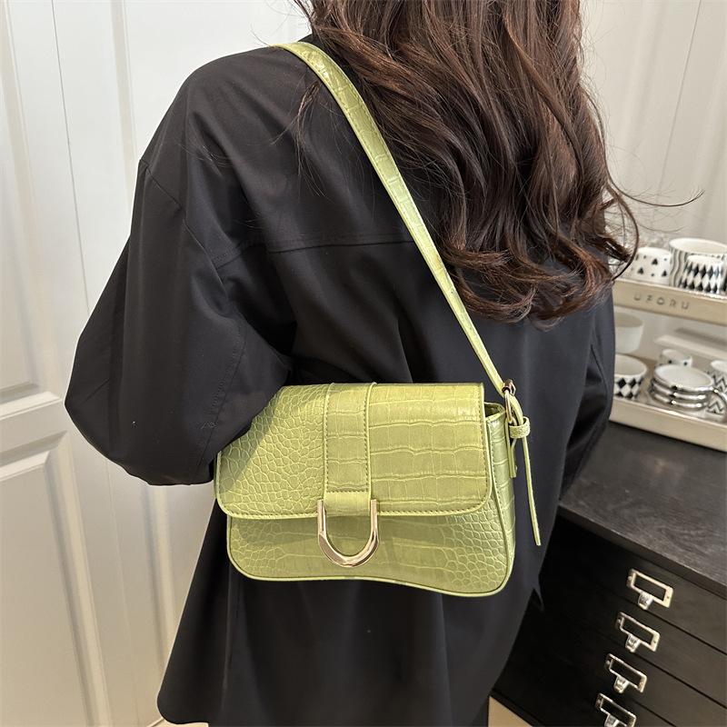 Solid color retro large capacity 225 summer new simple casual fashion crossbody one shoulder underarm small square bag women чорний
Solid color retro large capacity 225 summer new simple casual fashion crossbody one shoulder underarm small square bag women чорний