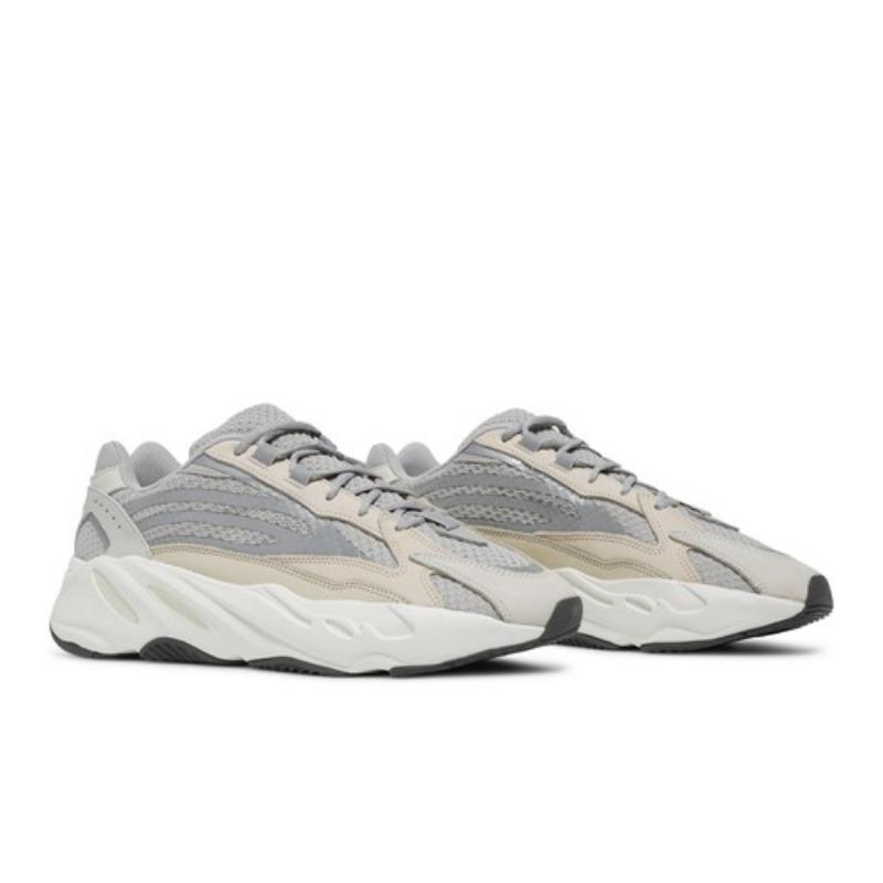 adidas Yeezy Boost 700 V2 Cream GY7924 EU 38 вершковий
adidas Yeezy Boost 700 V2 Cream GY7924 EU 38 вершковий