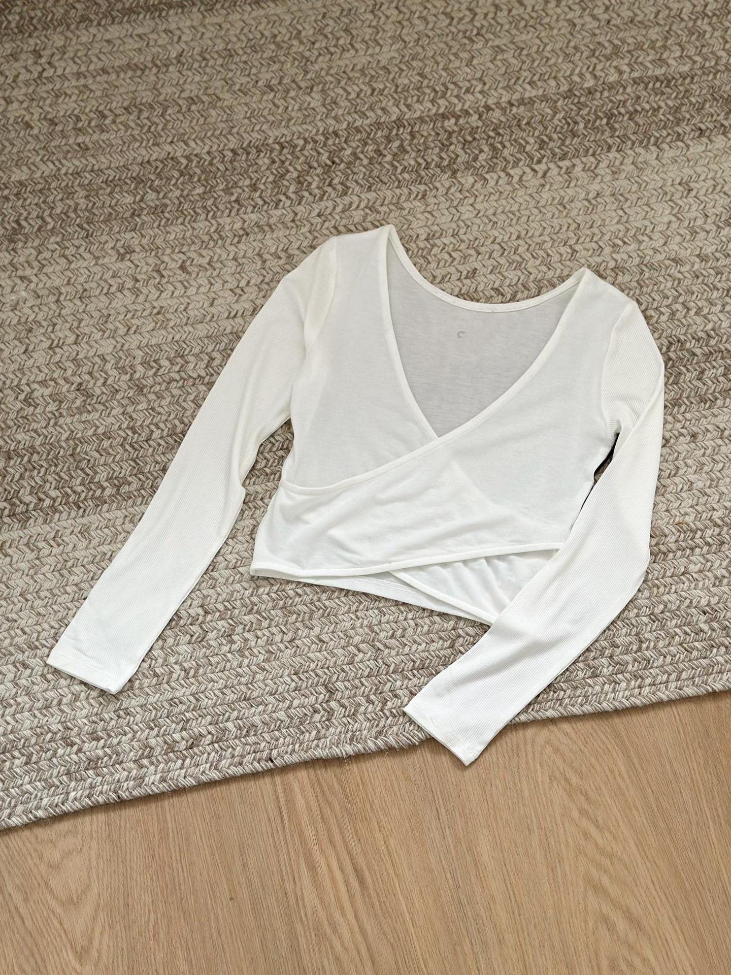 2025 Summer Women s Sexy Cross Long Sleeve Yoga Top - Slim Fit, Breathable, Comfortable Large білий
2025 Summer Women s Sexy Cross Long Sleeve Yoga Top - Slim Fit, Breathable, Comfortable Large білий