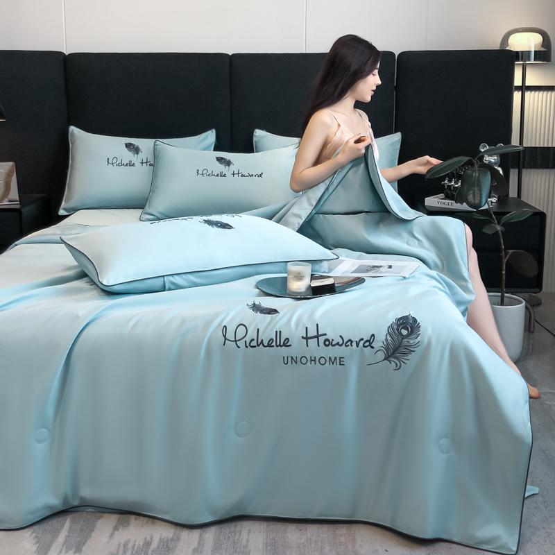 Light Luxury Summer Cool Quilt Ice Silk Air-Conditioning Quilt Single Double Тонка ковдра Постільна білизна Queen Size Comforters Pink 150x200cm 1PC&1-1.5kg
Light Luxury Summer Cool Quilt Ice Silk Air-Conditioning Quilt Single Double Тонка ковдра Постільна білизна Queen Size Comforters Pink 150x200cm 1PC&1-1.5kg