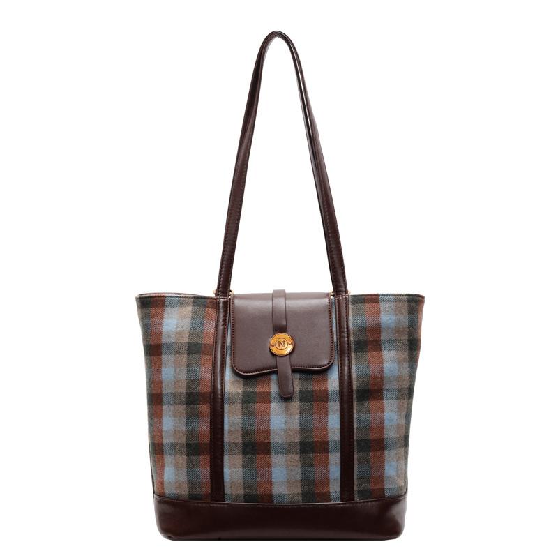 Сумка под мышкой Новая модная сумка-тоут Повседневная универсальная сумка через плечо
Сумка под мышкой Новая модная сумка-тоут Повседневная универсальная сумка через плечо