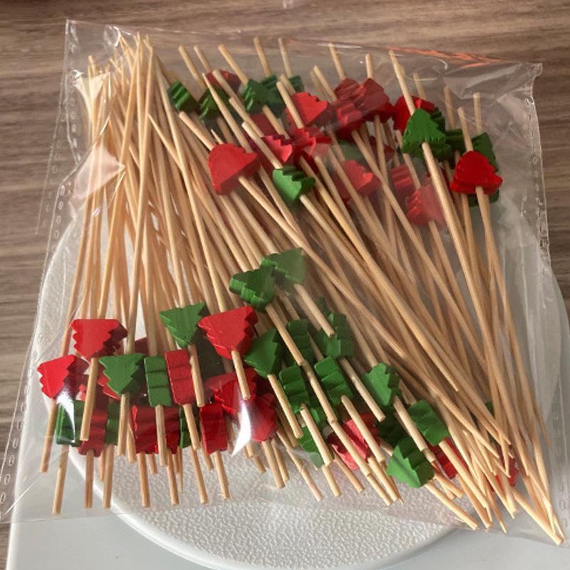 Набор из 100 рождественских шпажек для фруктов: Одноразовые бамбуковые шпажки с рисунками Санты, сосны и оленя 12cm, 100 pcs/pack
Набор из 100 рождественских шпажек для фруктов: Одноразовые бамбуковые шпажки с рисунками Санты, сосны и оленя 12cm, 100 pcs/pack