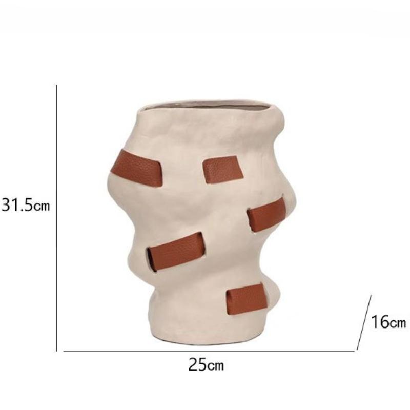 Modern Vase Decorative Flower Vases Elegant Desk Decorating Aesthetic Table Decorations Home Decoration Interior Accessories бежевый
Modern Vase Decorative Flower Vases Elegant Desk Decorating Aesthetic Table Decorations Home Decoration Interior Accessories бежевый