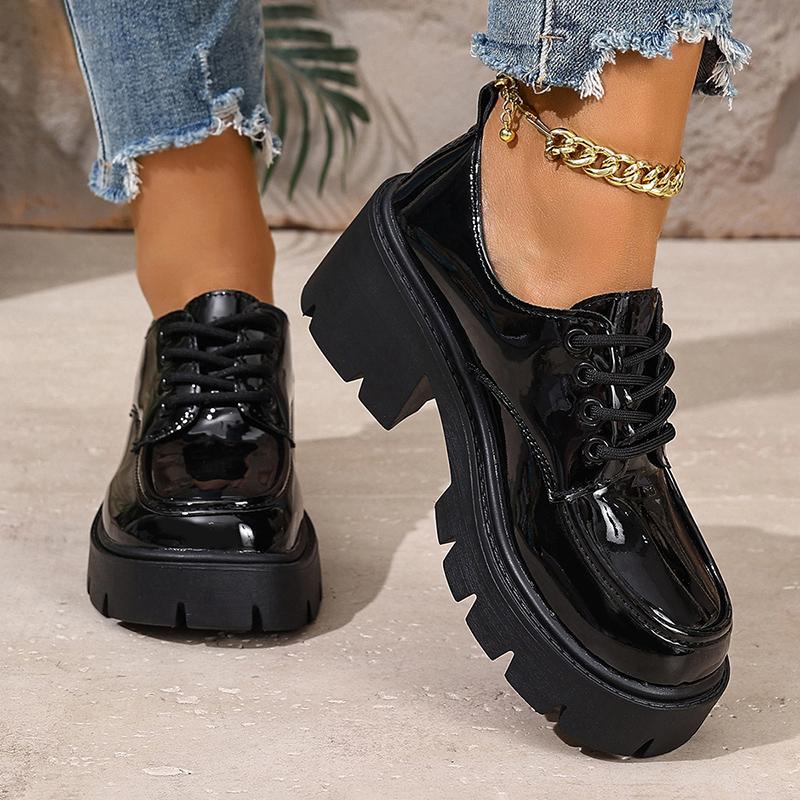 Женские черные лоферы на массивном каблуке, модные лакированные туфли на платформе, женские туфли на толстой подошве на шнуровке, туфли для платья больших размеров 35-43 43
Женские черные лоферы на массивном каблуке, модные лакированные туфли на платформе, женские туфли на толстой подошве на шнуровке, туфли для платья больших размеров 35-43 43