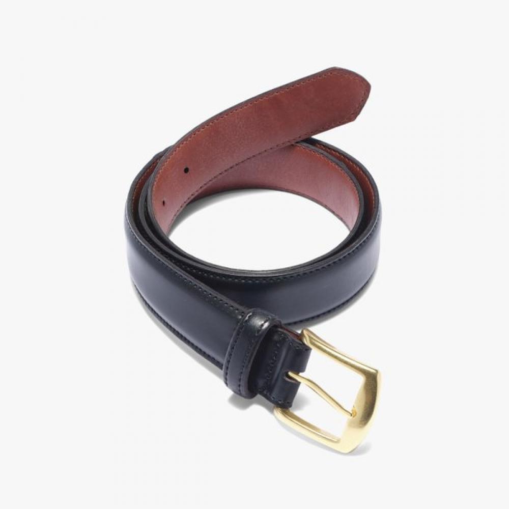 Alden Gold Buckle Cordovan Dress Belt Black Ade1m80003a98 BLACK (BLACK)/32(80)
Alden Gold Buckle Cordovan Dress Belt Black Ade1m80003a98 BLACK (BLACK)/32(80)