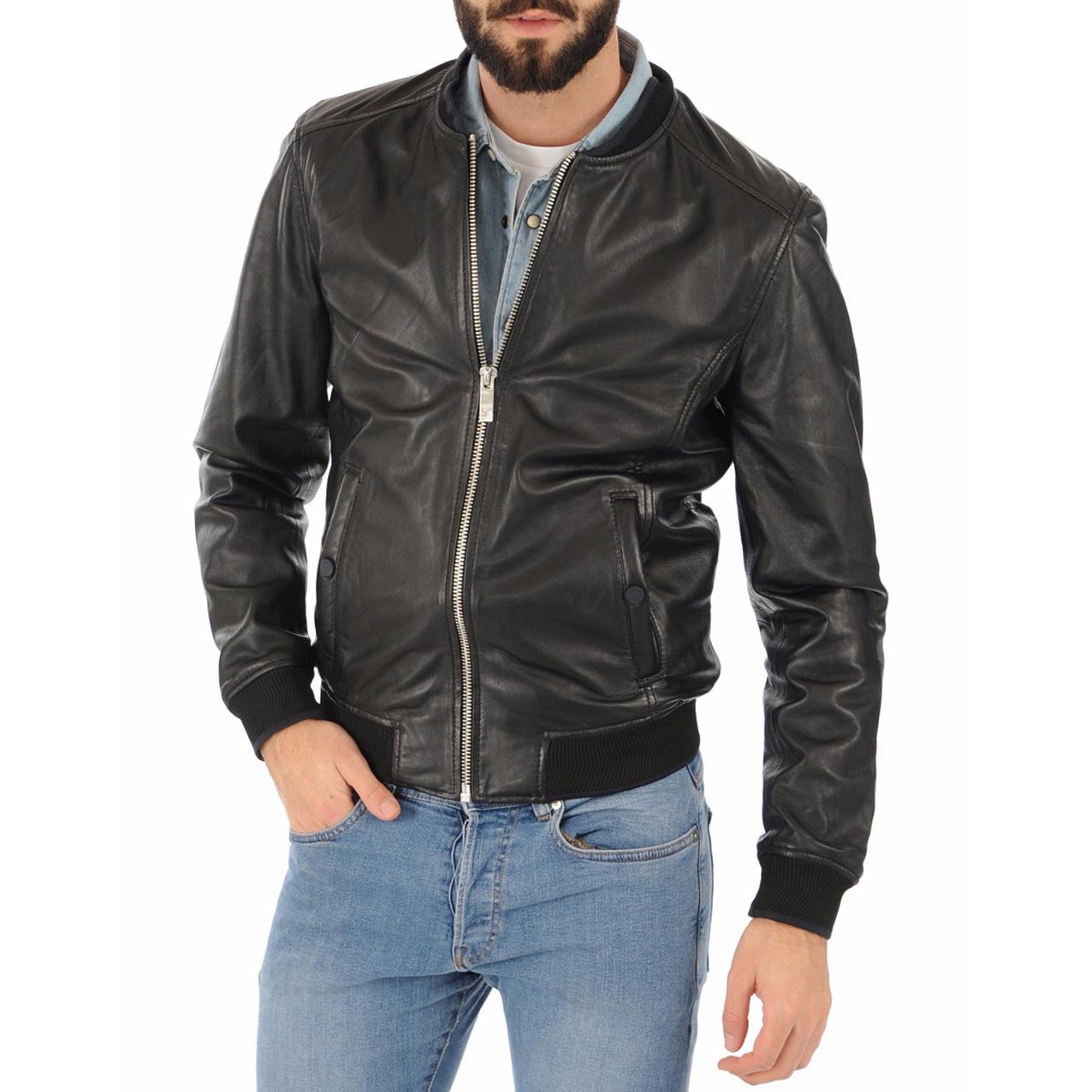 SkinOutfit Men s Genuine Lambskin Black Leather Jacket Stylish Motorcycle Bomber Biker Outerwear MJ 182 XXXL чорний
SkinOutfit Men s Genuine Lambskin Black Leather Jacket Stylish Motorcycle Bomber Biker Outerwear MJ 182 XXXL чорний