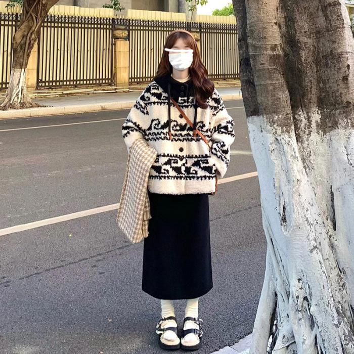 2025 High-End Women s Lambswool Plush Hooded Coat - Autumn/Winter Style XL
2025 High-End Women s Lambswool Plush Hooded Coat - Autumn/Winter Style XL