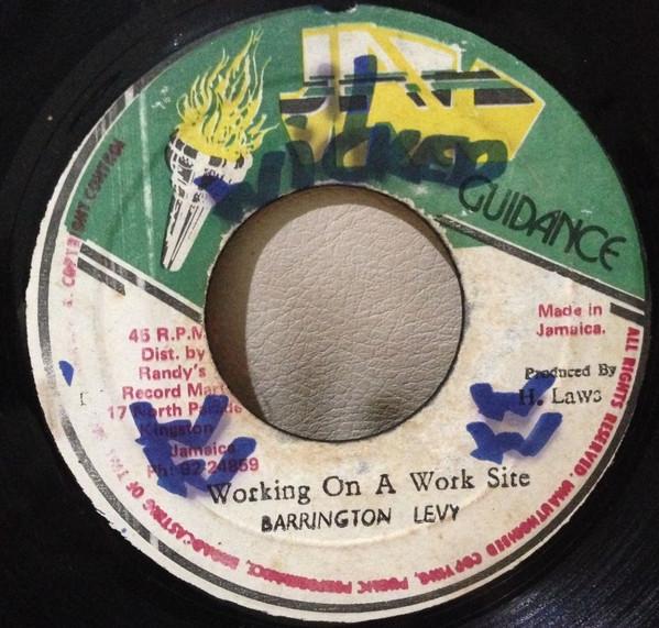 7inch Record BARRINGTON LEVY Working On A Work Site NONE Jah Guidance 1980 Jamaica Reggae Ska Dub Used
7inch Record BARRINGTON LEVY Working On A Work Site NONE Jah Guidance 1980 Jamaica Reggae Ska Dub Used