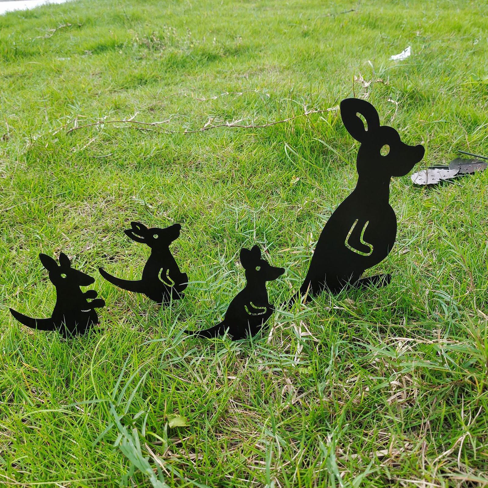 Wrought Irono Hollow Decoration Creative Courtyard Wrought Iron Family Garden Wrought Iron Ornaments
Wrought Irono Hollow Decoration Creative Courtyard Wrought Iron Family Garden Wrought Iron Ornaments