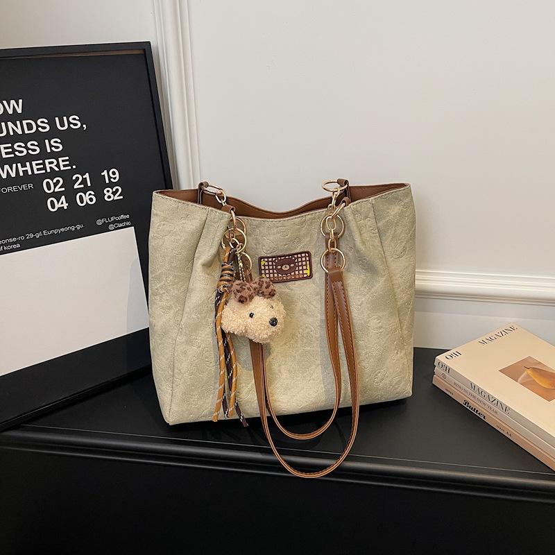 Carto Bear Print Shoulder Bags for Women Large Capacity Ladies Casual Tote Bag Vintage Portable Student Class Book Handbags
Carto Bear Print Shoulder Bags for Women Large Capacity Ladies Casual Tote Bag Vintage Portable Student Class Book Handbags