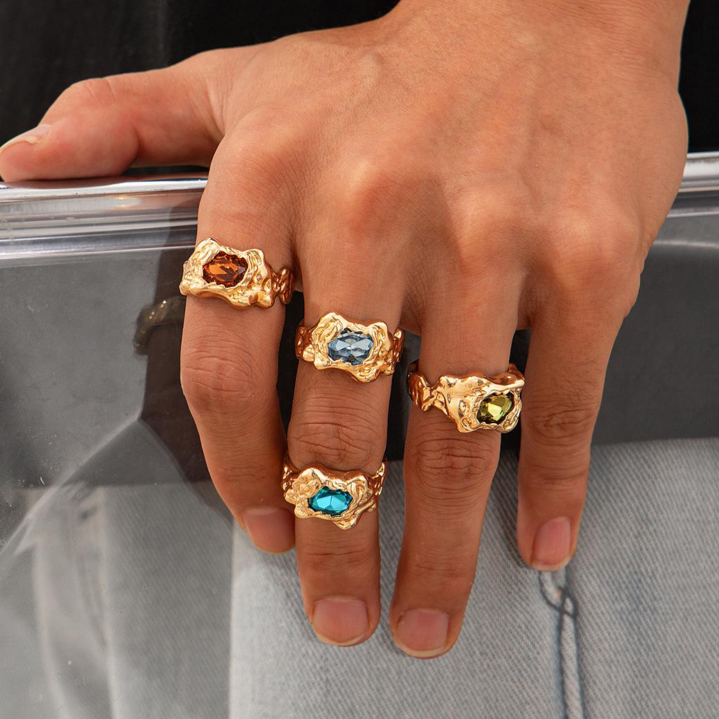 Ingemark 4Pcs/Set Size 8 Vintage Crystal Gold Color Rings for Men Creative Geometric Adjustable Open Knuckle Ring Couple Jewelry
Ingemark 4Pcs/Set Size 8 Vintage Crystal Gold Color Rings for Men Creative Geometric Adjustable Open Knuckle Ring Couple Jewelry