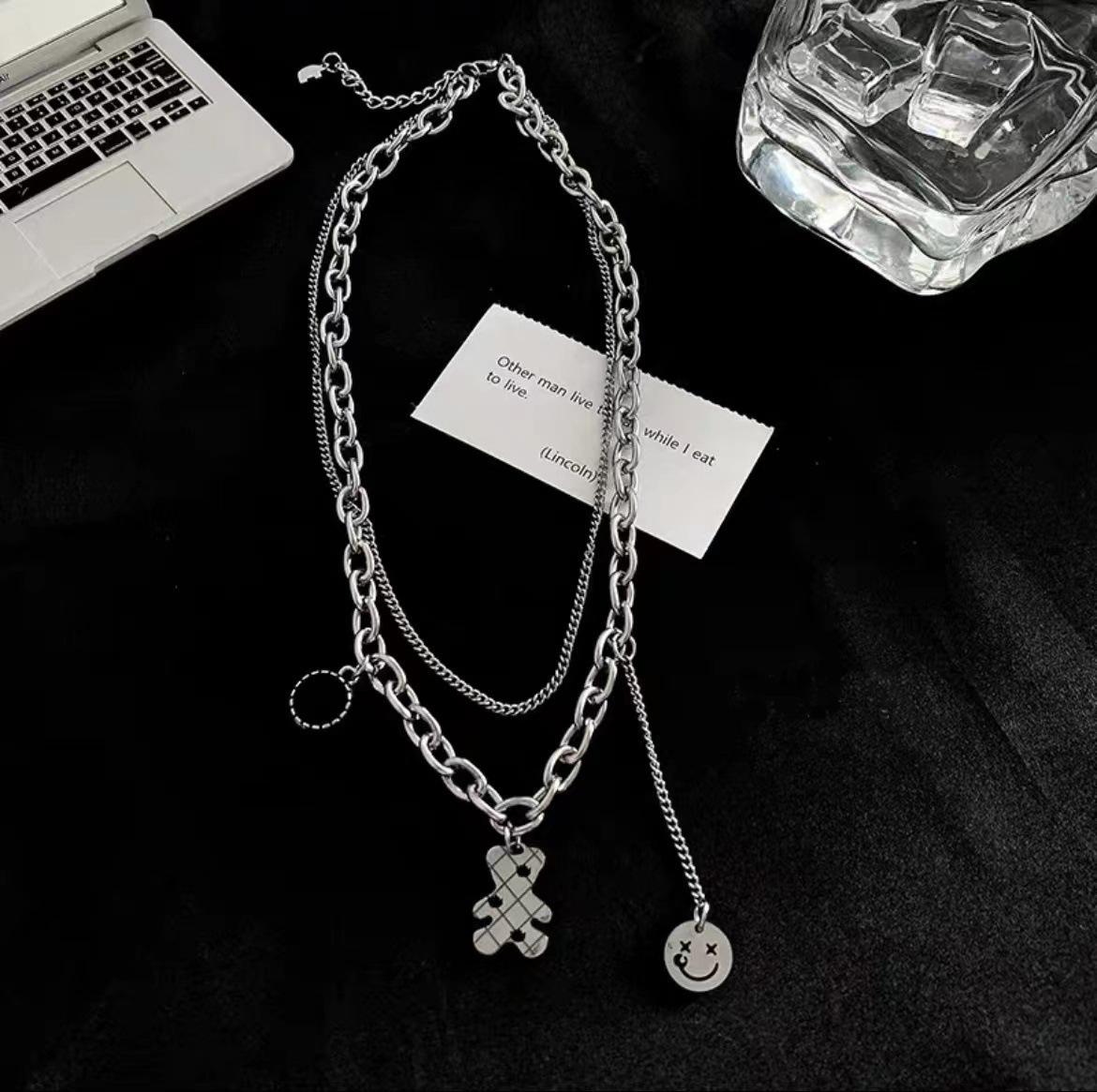 Silver Double Cross Pendant Necklace Female Spice Girl Light Luxury Niche Design Sweet Cool Collarbone Chain Premium Neck Chain Accessories
Silver Double Cross Pendant Necklace Female Spice Girl Light Luxury Niche Design Sweet Cool Collarbone Chain Premium Neck Chain Accessories