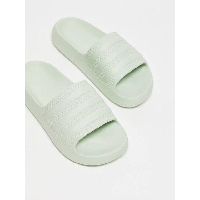 Мятно-зеленые шлепанцы adidas Originals Ayoon 
Мятно-зеленые шлепанцы adidas Originals Ayoon
