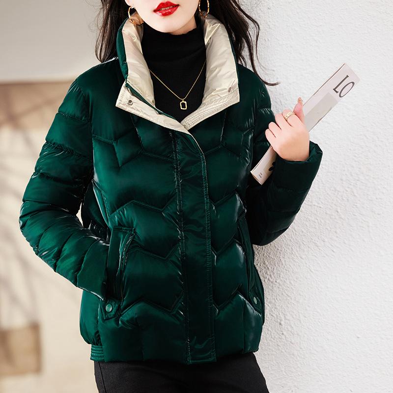 2025 Bread Suit Women s Short Cotton Jacket Winter New Pearlescent Glossy Cotton Jacket Fashion Korean Version Loose Thickened Padded Jacket XXXL зелений
2025 Bread Suit Women s Short Cotton Jacket Winter New Pearlescent Glossy Cotton Jacket Fashion Korean Version Loose Thickened Padded Jacket XXXL зелений
