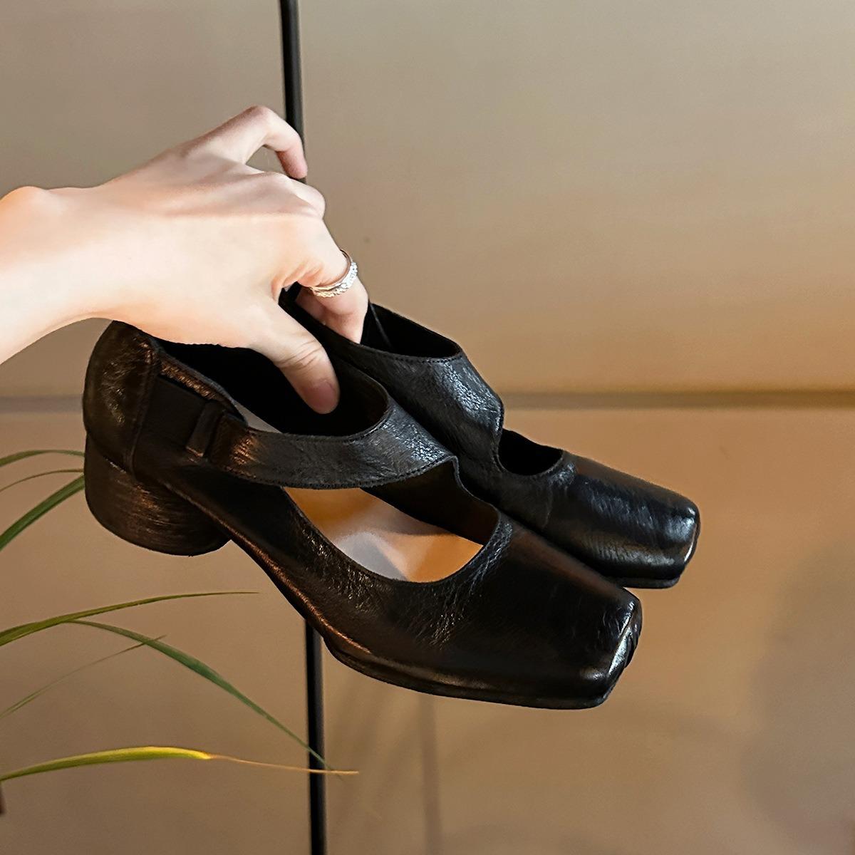 Seconds hair~ grape mother, high-end texture horse pattern square head thick heel soft surface small leather shoes high heel single shoes women s a 34
Seconds hair~ grape mother, high-end texture horse pattern square head thick heel soft surface small leather shoes high heel single shoes women s a 34