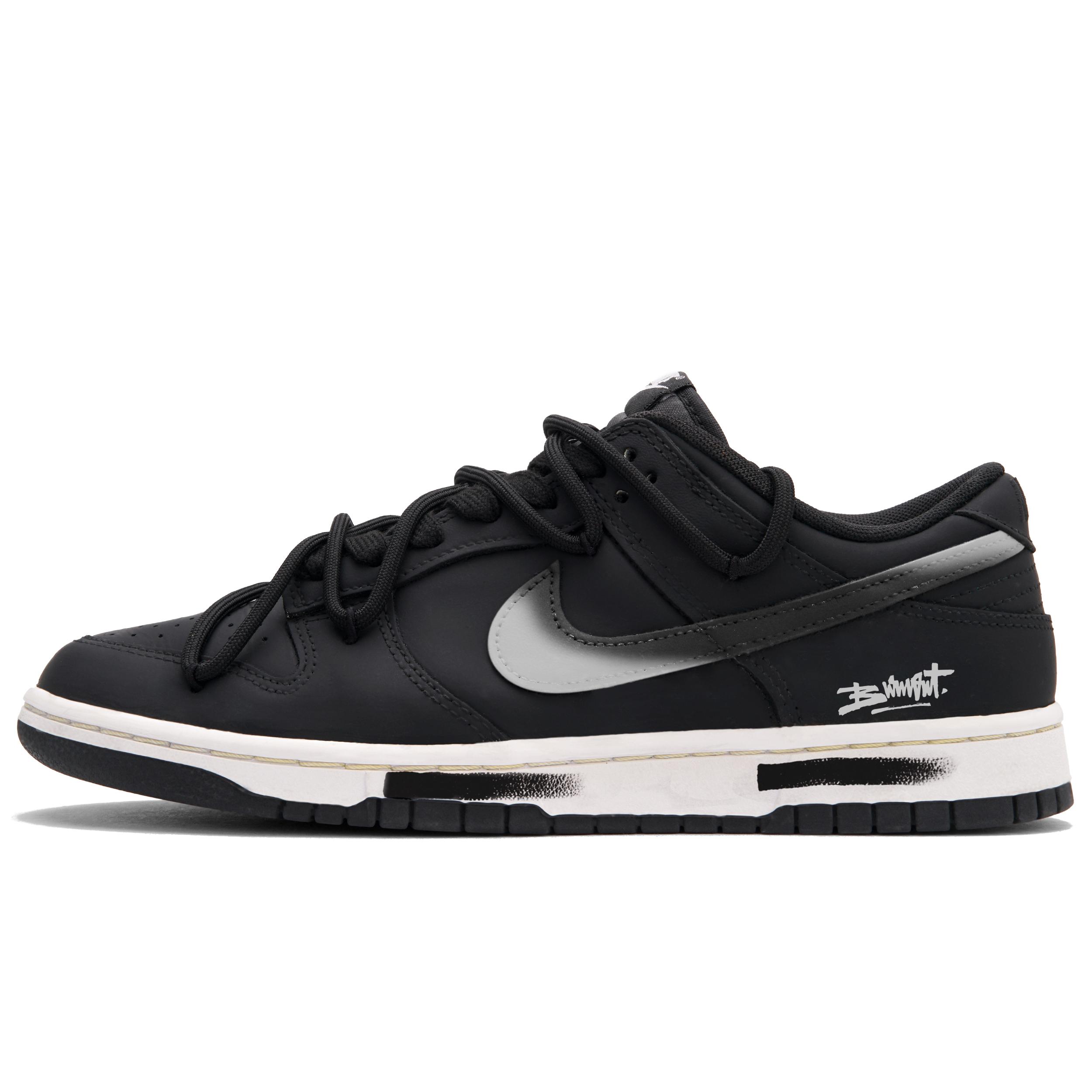 Nike Dunk Prohibited Area D Low top Skateboard Shoes Unisex Black White HF5441-100(Team62-D) 42.5
Nike Dunk Prohibited Area D Low top Skateboard Shoes Unisex Black White HF5441-100(Team62-D) 42.5