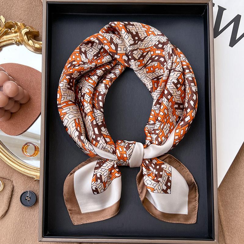 Кофейный маленький квадратный шарф, шелковый шарф, женская весенне-осенняя летняя подходящая рубашка, профессиональный декоративный тонкий шарф из пряжи для шеи 70x70
Кофейный маленький квадратный шарф, шелковый шарф, женская весенне-осенняя летняя подходящая рубашка, профессиональный декоративный тонкий шарф из пряжи для шеи 70x70