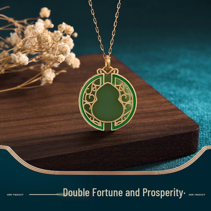 Древняя позолоченная подвеска-тыква из нефрита Хэтянь с двойными благословениями 24K Gold Plated
Древняя позолоченная подвеска-тыква из нефрита Хэтянь с двойными благословениями 24K Gold Plated
