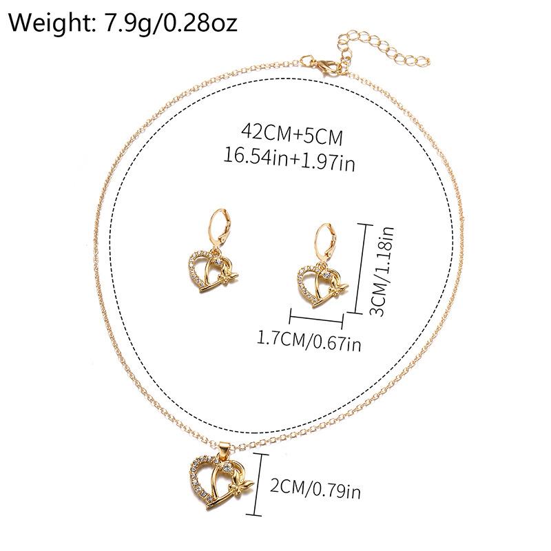 Люблю серьги-пусеты, новые серьги, набор украшений, универсальный кулон-бабочка из сплава, инкрустированный бриллиантами, ожерелье, женские
Люблю серьги-пусеты, новые серьги, набор украшений, универсальный кулон-бабочка из сплава, инкрустированный бриллиантами, ожерелье, женские