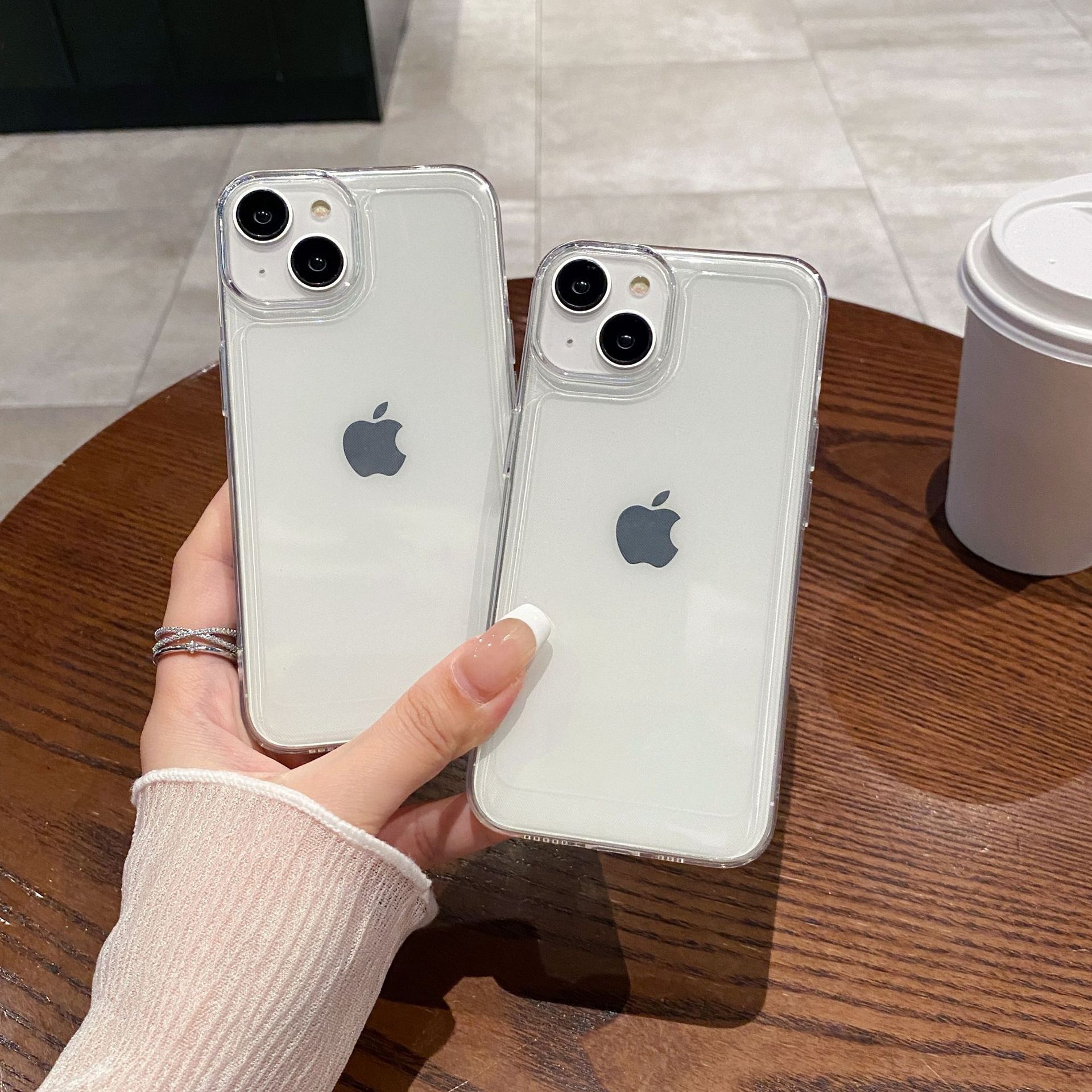 Large Hole Transparent Space Shell Suitable for IPhone16PRO Mobile Phone Case Apple XSMAX Simple Anti-fall Soft Protective Case Apple 7G/8G
Large Hole Transparent Space Shell Suitable for IPhone16PRO Mobile Phone Case Apple XSMAX Simple Anti-fall Soft Protective Case Apple 7G/8G