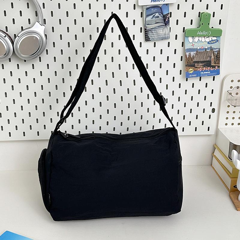 Сумка кроссбоди женская модный бренд большая вместимость спортивная сумка для путешествий на короткие расстояния сумка на плечо повседневная универсальная для студенток чёрный
Сумка кроссбоди женская модный бренд большая вместимость спортивная сумка для путешествий на короткие расстояния сумка на плечо повседневная универсальная для студенток чёрный