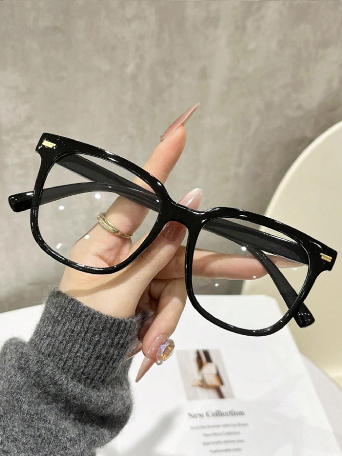 1Pc Simple Casual Trendy Large Frame Rectangular Glasses with Transparent Lenses Fashion Accessories for Daily Wear
1Pc Simple Casual Trendy Large Frame Rectangular Glasses with Transparent Lenses Fashion Accessories for Daily Wear