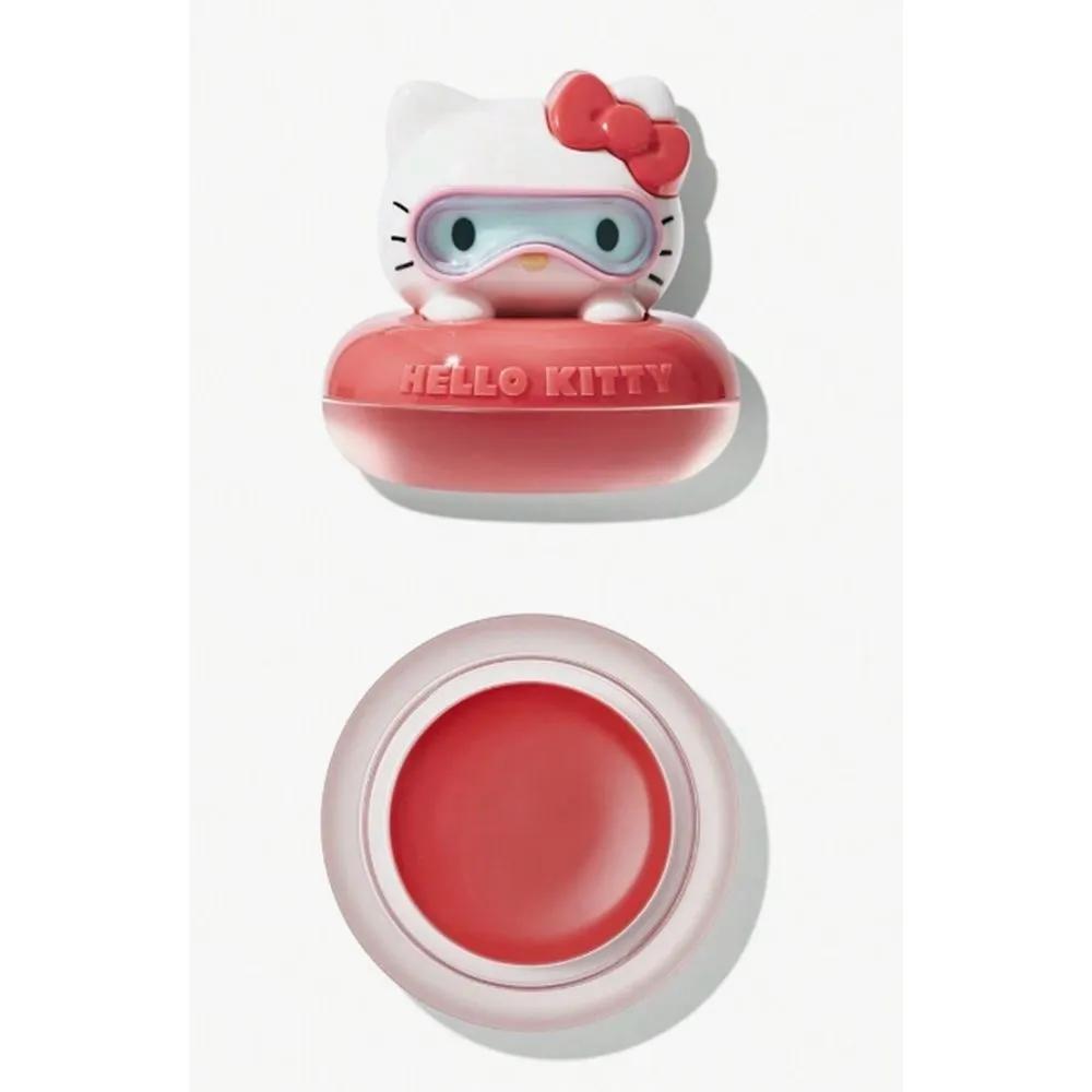 Hello Kitty Cream Blusher Coastal Charming_Tripi-cool
Hello Kitty Cream Blusher Coastal Charming_Tripi-cool