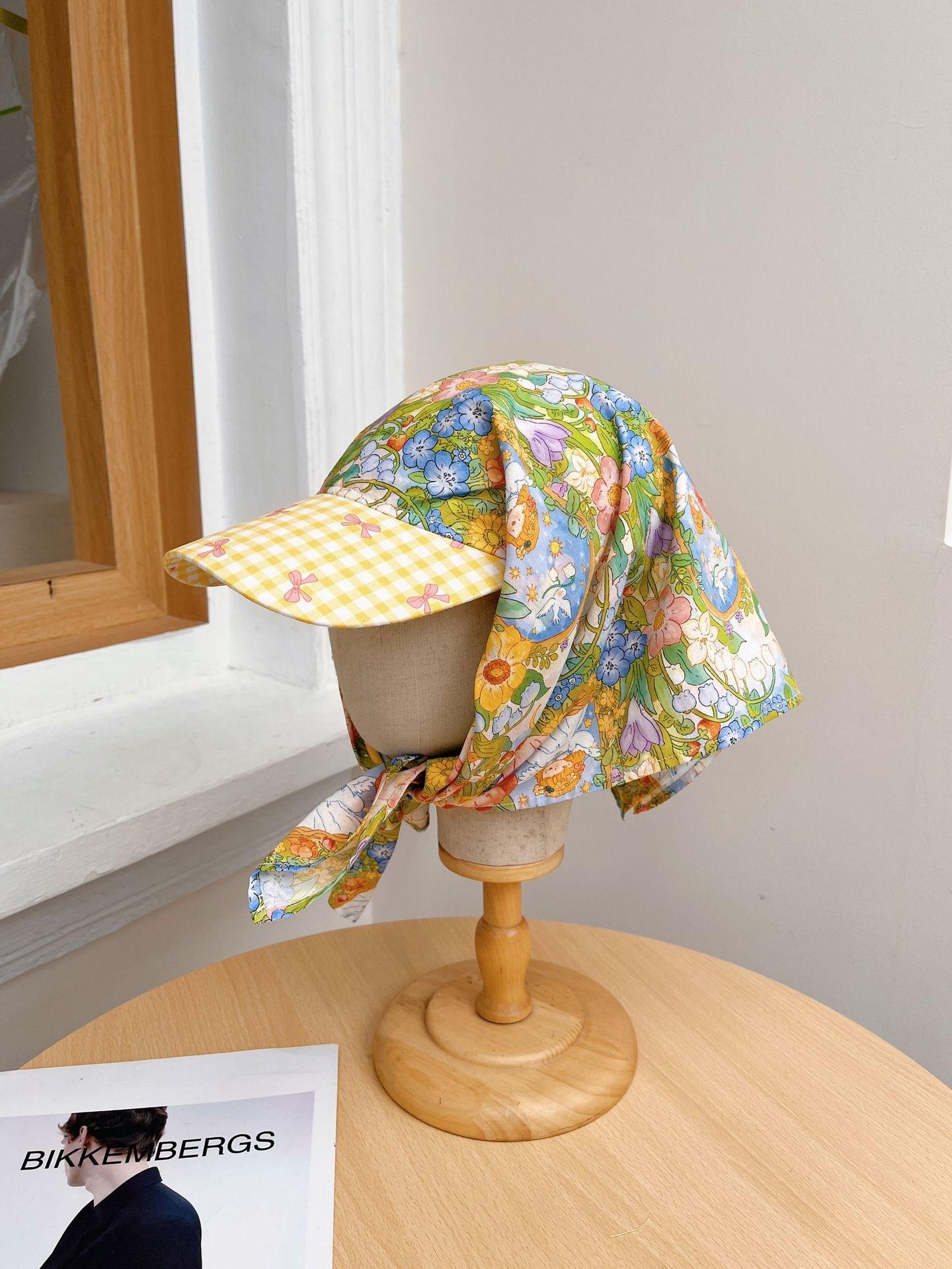 Fashion versatile plaid small fresh headscarf hat women s summer sunscreen sunshade versatile photo cap M(56-58cm)
Fashion versatile plaid small fresh headscarf hat women s summer sunscreen sunshade versatile photo cap M(56-58cm)