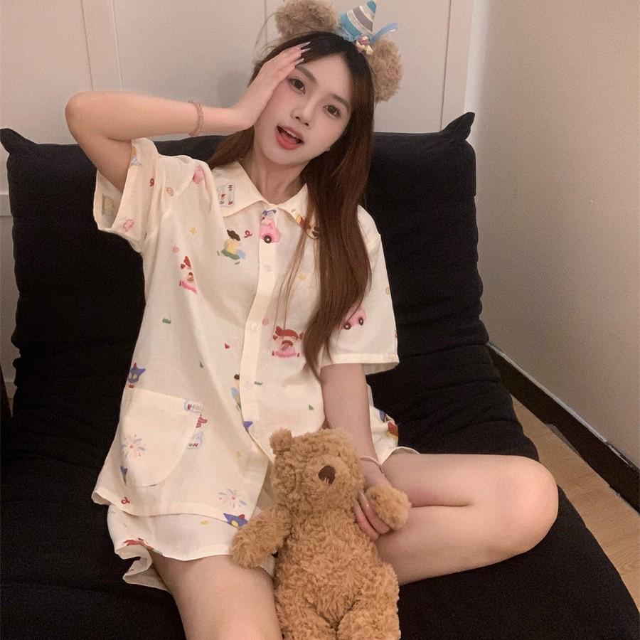 Japanese Internet celebrities anime crayon small new pajamas women s summer short-sleeved shorts cardigan two-piece set outside loungewear S
Japanese Internet celebrities anime crayon small new pajamas women s summer short-sleeved shorts cardigan two-piece set outside loungewear S
