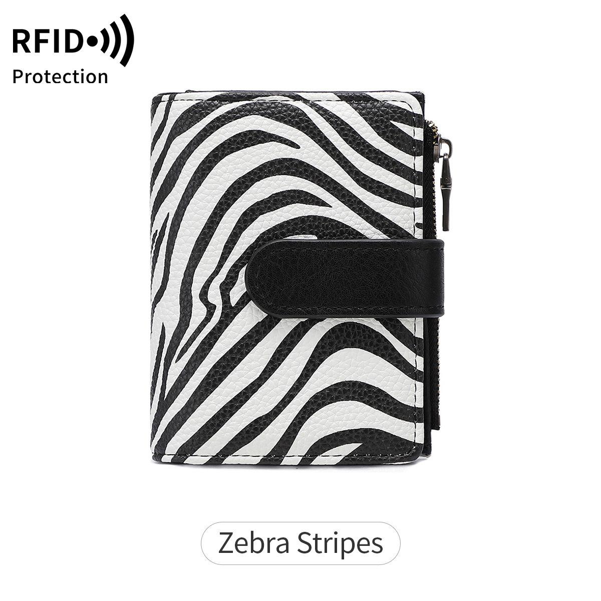 Women s Retro Wallet RFID Anti-theft Short Wallet Handbag Trifold Large Capacity Card Holder Coin Purse ID Card Credit Card Holder Wallet
Women s Retro Wallet RFID Anti-theft Short Wallet Handbag Trifold Large Capacity Card Holder Coin Purse ID Card Credit Card Holder Wallet